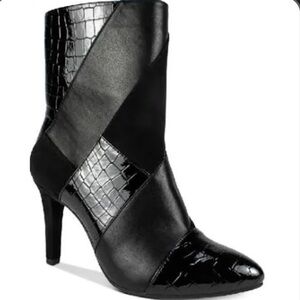 Rialto Casilda Mixed Texture Black Booties Size 9.5